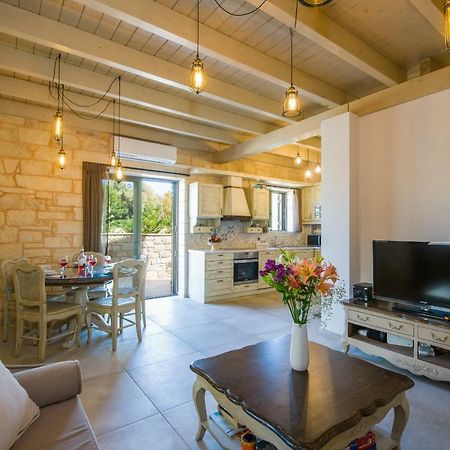 Villa Sirocos Stalós 외부 사진
