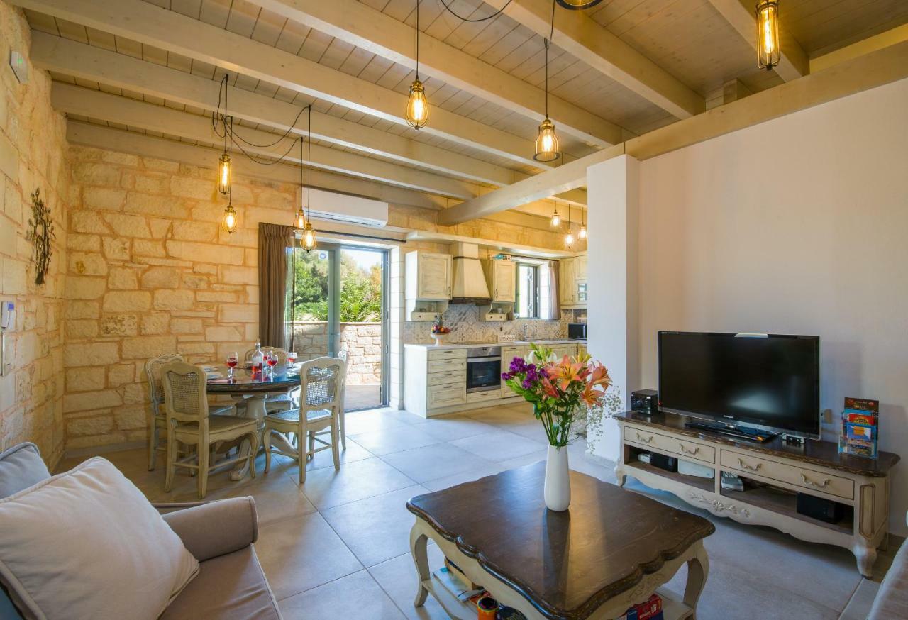 Villa Sirocos Stalós 외부 사진