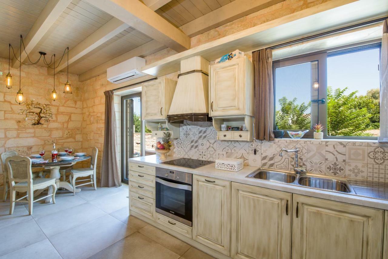 Villa Sirocos Stalós 외부 사진