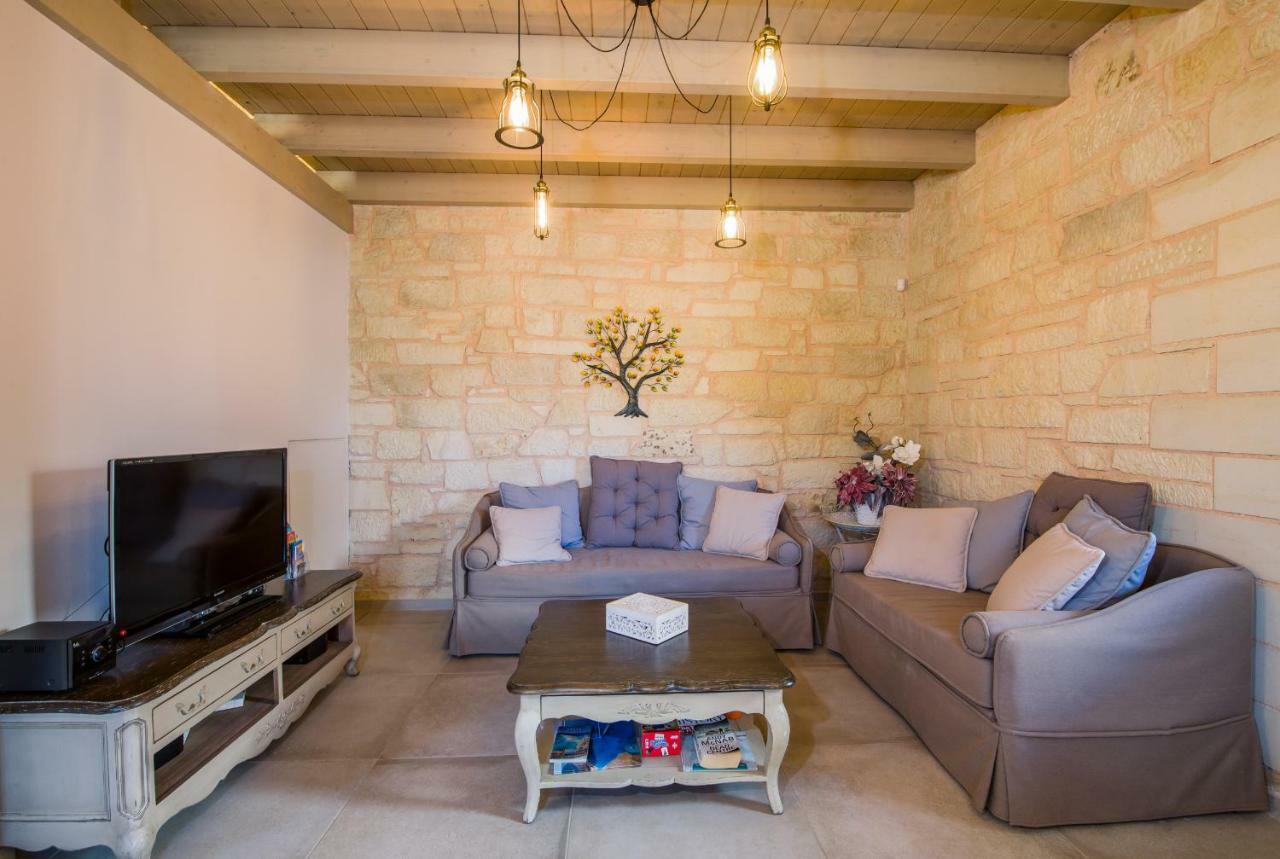Villa Sirocos Stalós 외부 사진